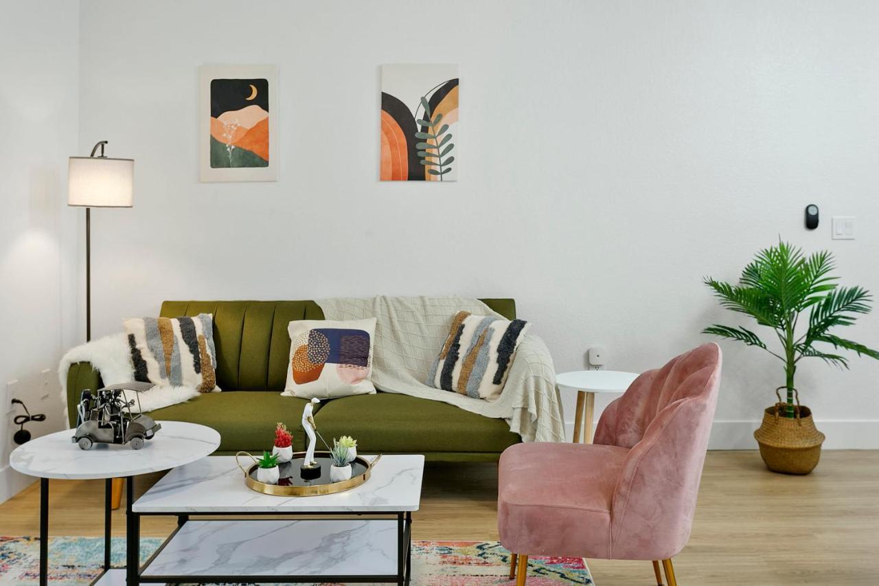 Cozysuites Glendale By The Stadium With Pool 06 Buitenkant foto
