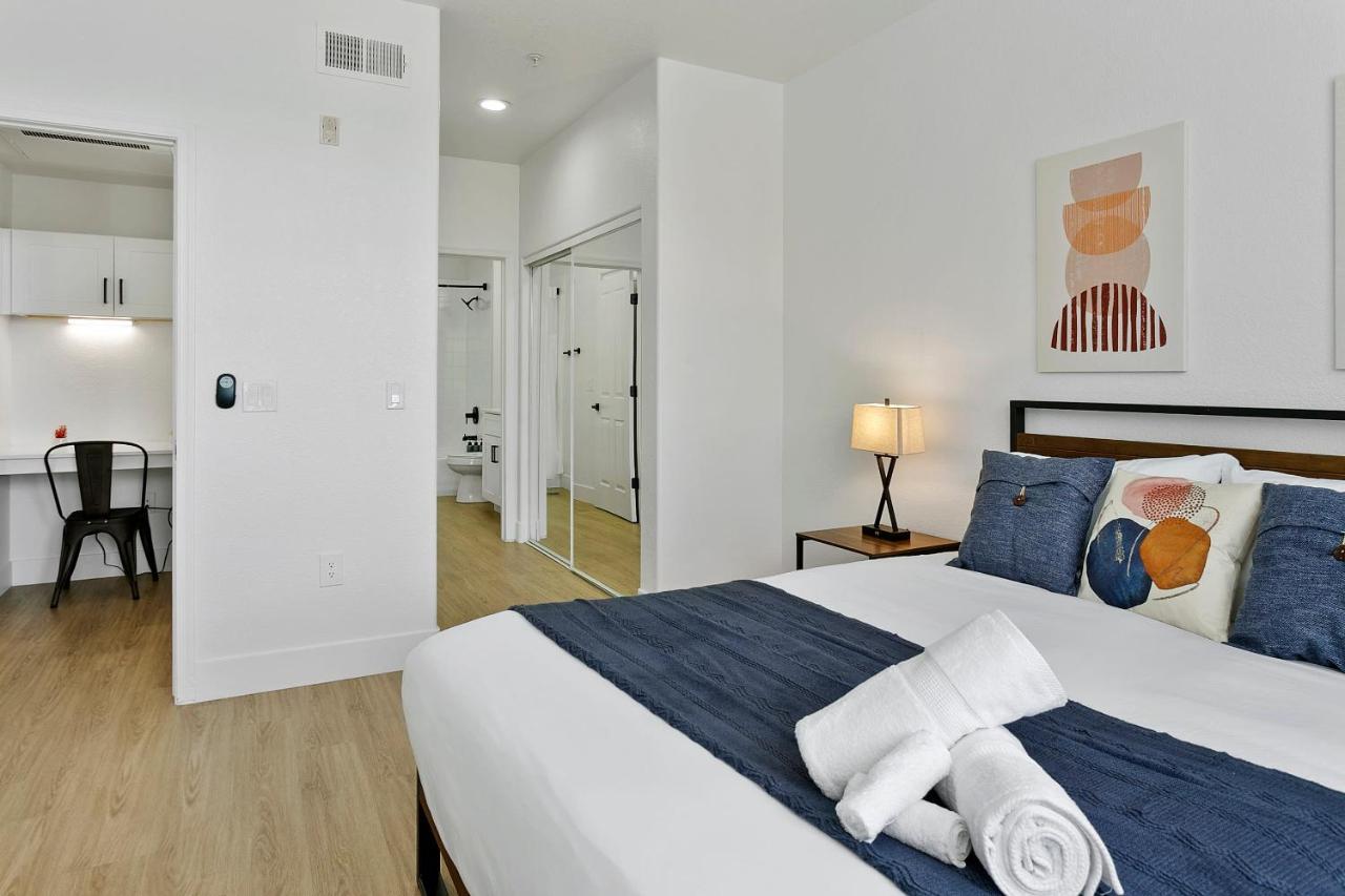 Cozysuites Glendale By The Stadium With Pool 06 Buitenkant foto